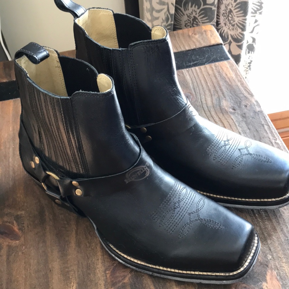Mens Brunello’s western boots